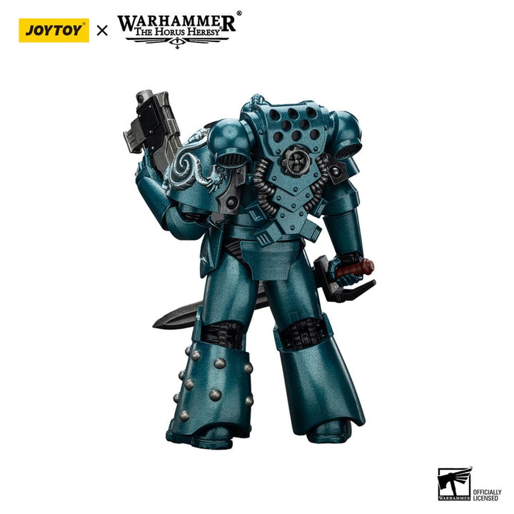 Warhammer Horus Heresy Alpha Legion Headhunter Prime Action Figure 20 cm