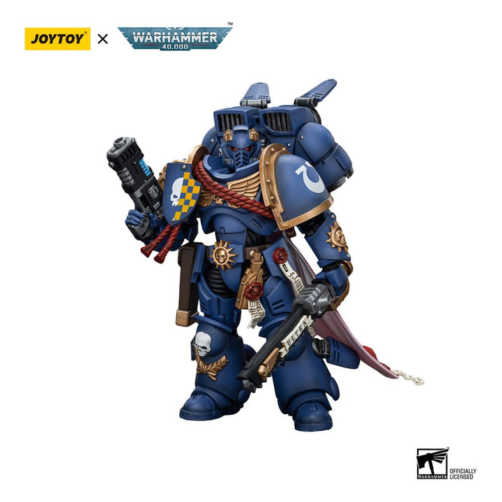 Warhammer 40K Ultramarines Captain with Jump Pack 1/18 Scale Figure