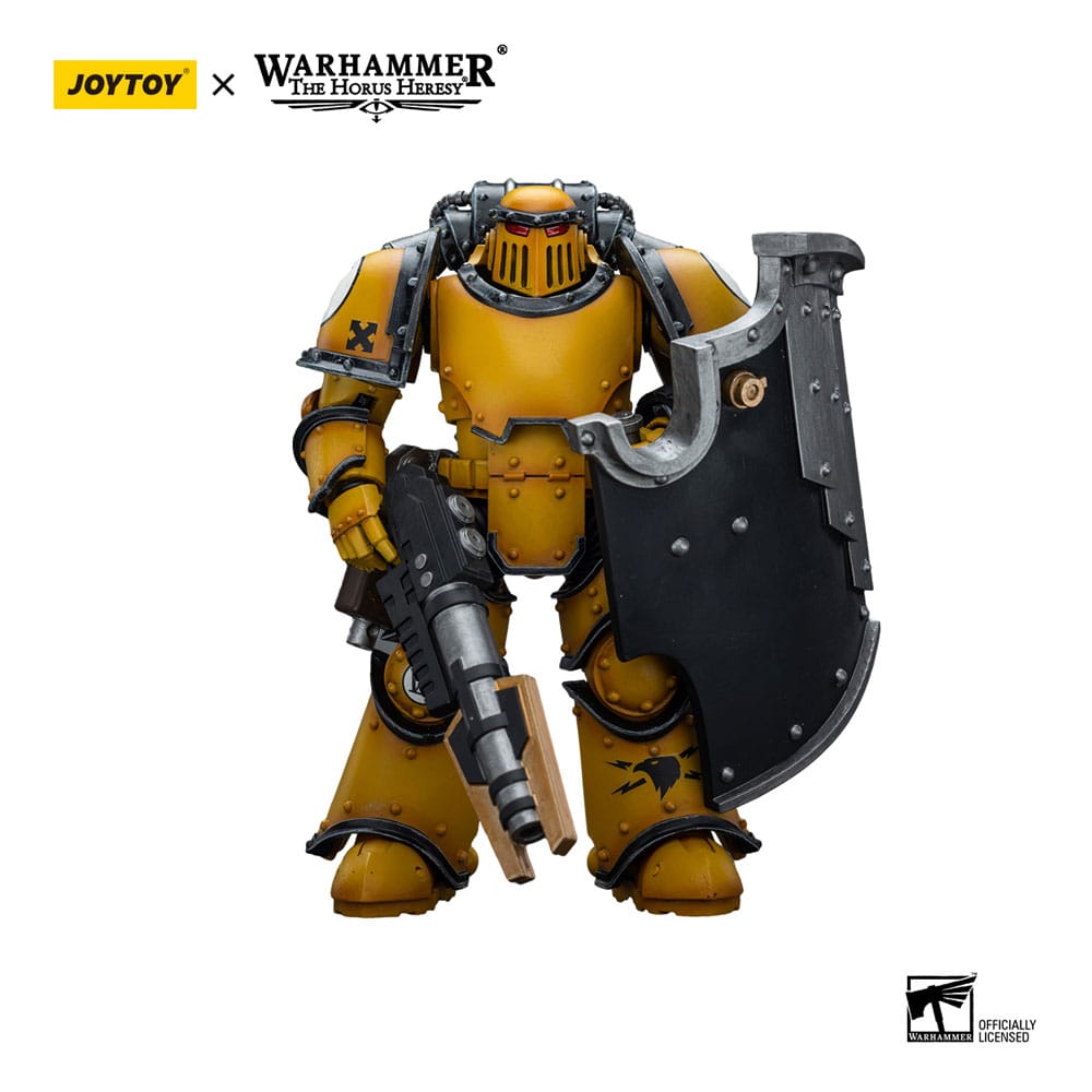 Warhammer Imperial Fists Legion MkIII Breacher with Lascutter The Horus Heresy Action Figure 12 cm