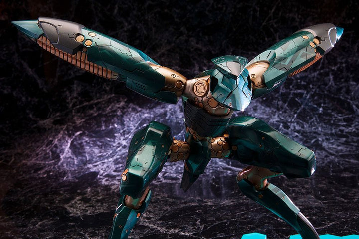 Metal Gear Solid 4 Guns of the Patriots Metal Gear Ray 1/100 Scale Plastic Model Kit