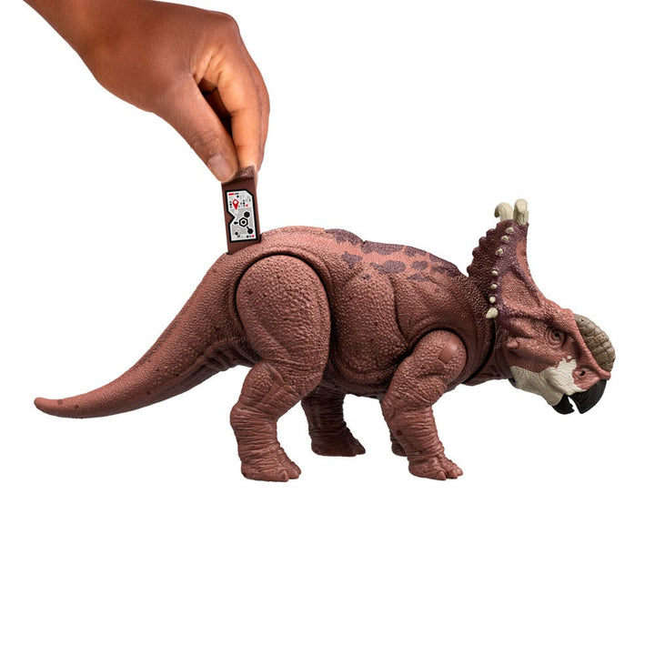 Jurassic World Epic Evolution Wild Roar Pachyrhinosaurus Action Figure