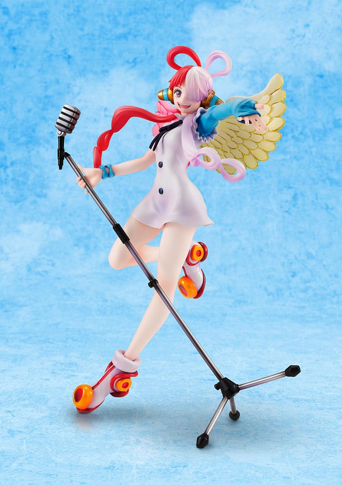 Red Diva of the World Uta One Piece POP PVC Statue 23 cm