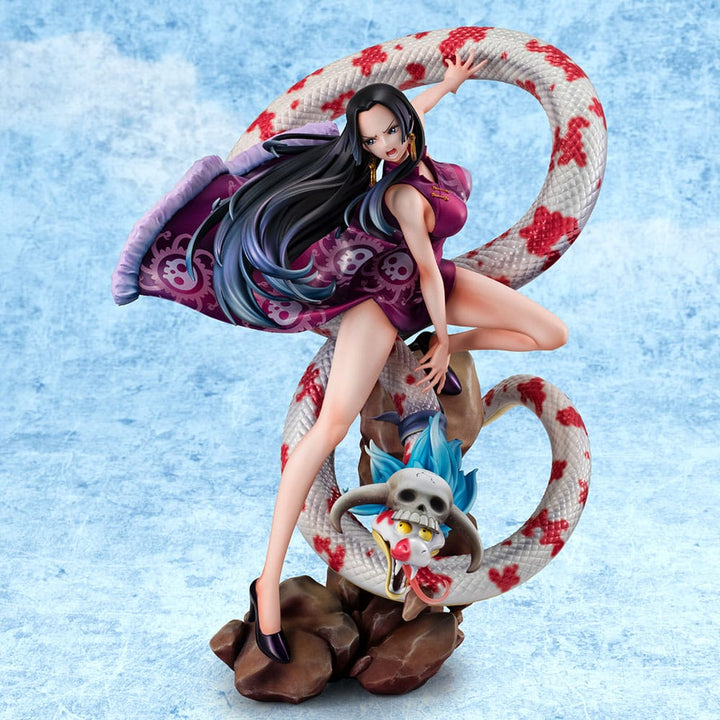 One Piece Boa Hancock P O P A Maximum PVC Statue 27CM