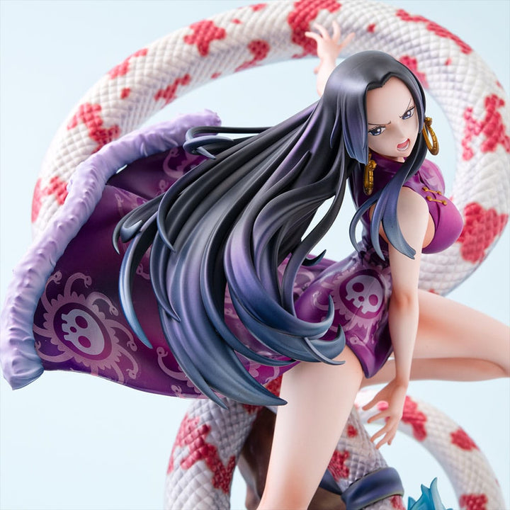 One Piece Boa Hancock P O P A Maximum PVC Statue 27CM