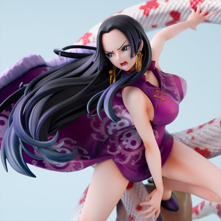 One Piece Boa Hancock P O P A Maximum PVC Statue 27CM