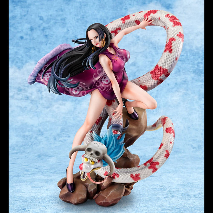 One Piece Boa Hancock P O P A Maximum PVC Statue 27CM