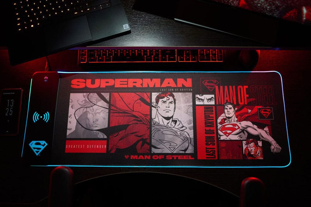 DC Comics Superman Mousepad Mobile Charger Officially Licensed
