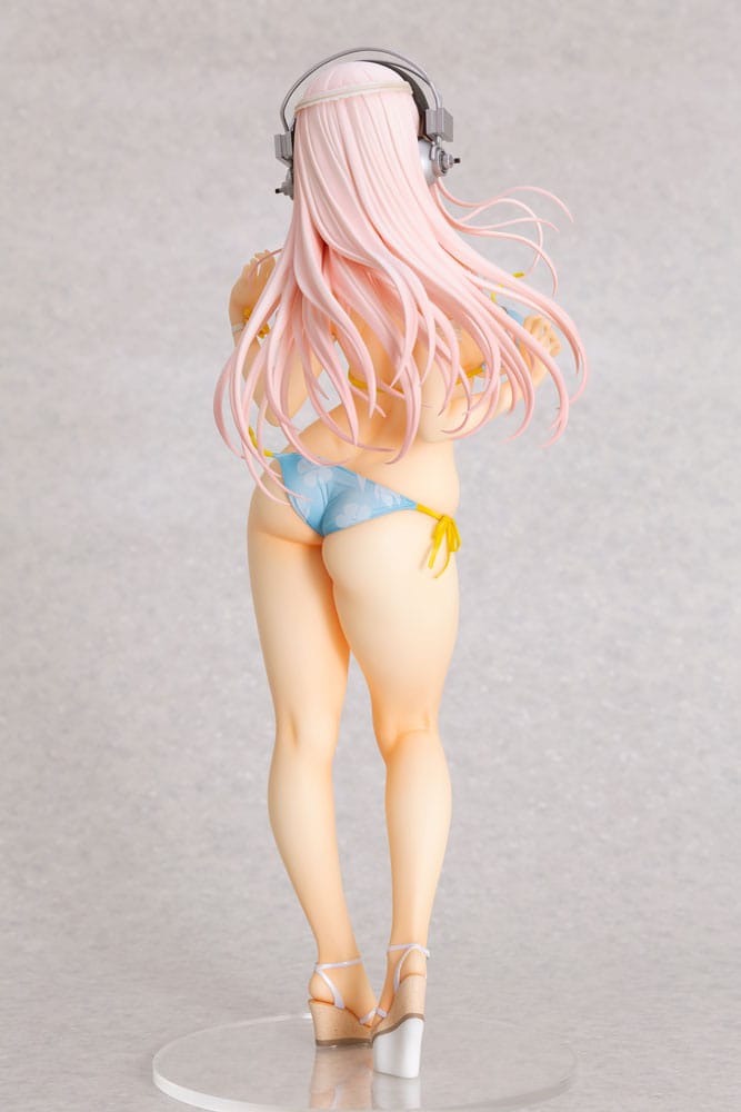Super Sonico Summer Vacation Version 1/4.5 Scale Statue