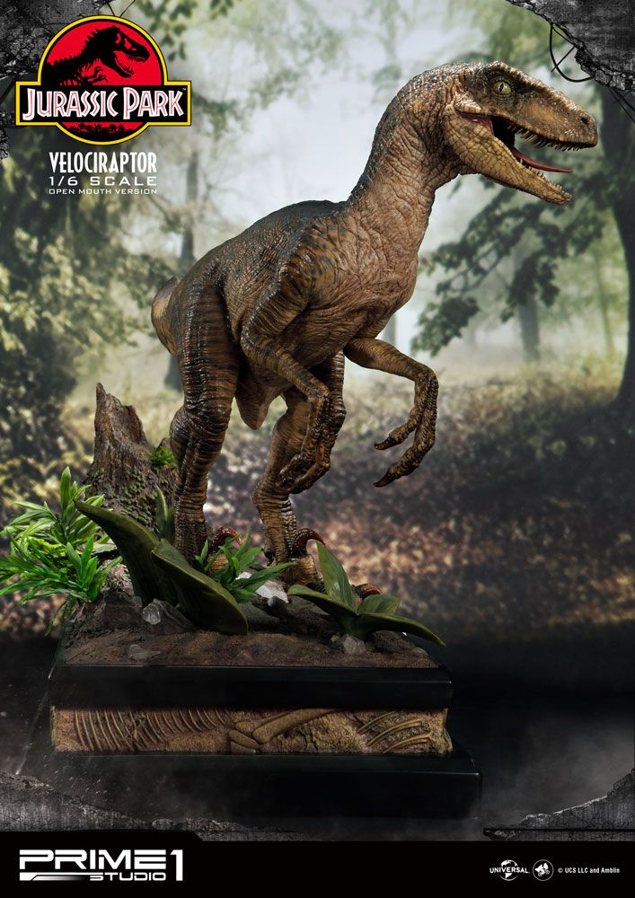 Prime 1 Studio Velociraptor Jurassic Park Vinyl Figure 41 cm