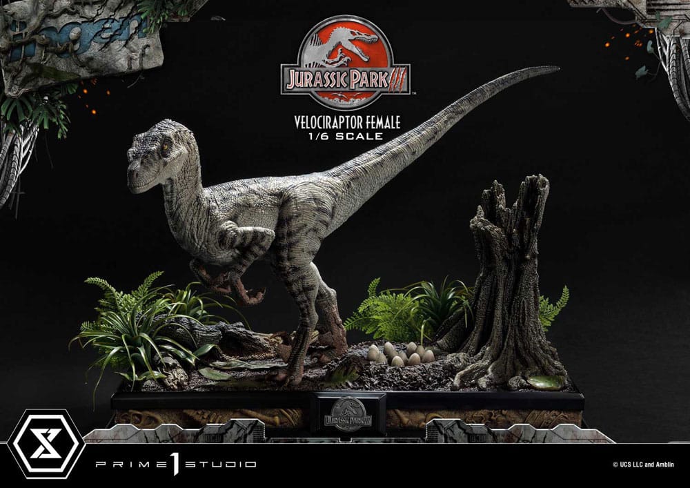 Prime 1 Studio Velociraptor Female Jurassic Park III Bonus Version Vinyl Figure 44 cm