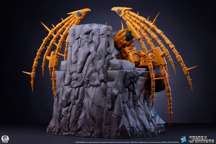 Transformers Unicron Museum Scale Statue 61 cm