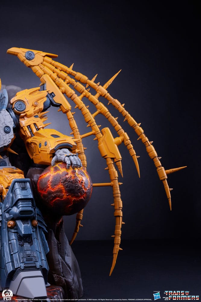 Transformers Unicron Museum Scale Statue 61 cm