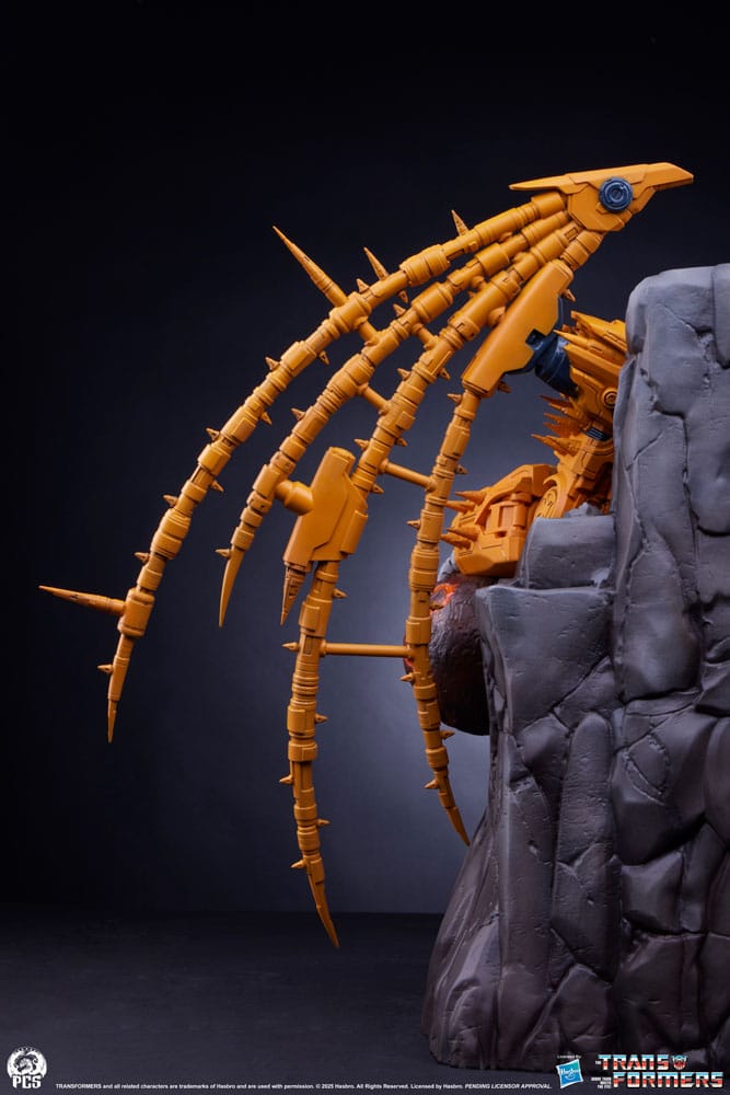 Transformers Unicron Museum Scale Statue 61 cm