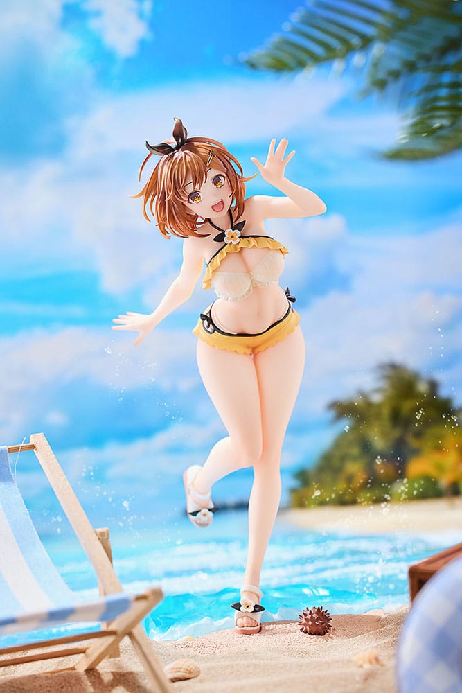 Atelier Ryza Reisalin Stout Swimsuit PVC Statue 1/7 23 cm