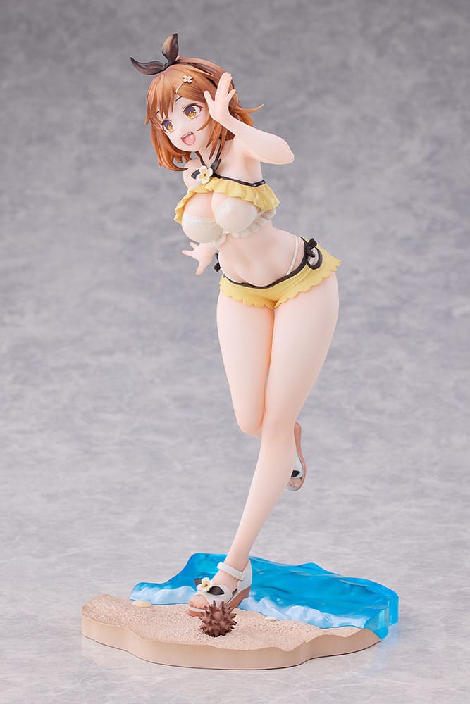 Atelier Ryza Reisalin Stout Swimsuit PVC Statue 1/7 23 cm