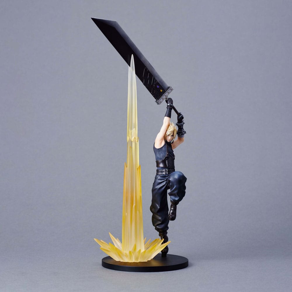 Final Fantasy VII Cloud Strife Rebirth PVC Figure 30 cm