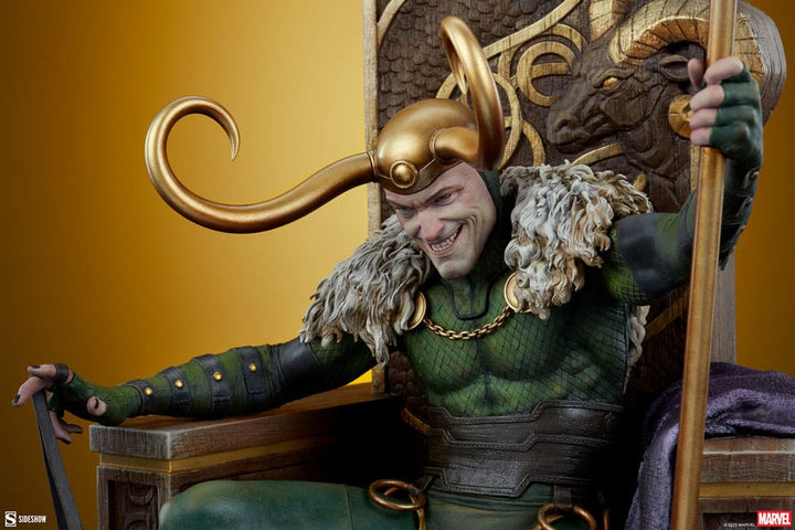 Sideshow Marvel Premium Format Loki Statue