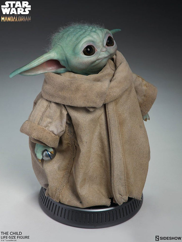 Sideshow The Mandalorian The Child (Grogu) 1:1 Scale Life-Size Figure