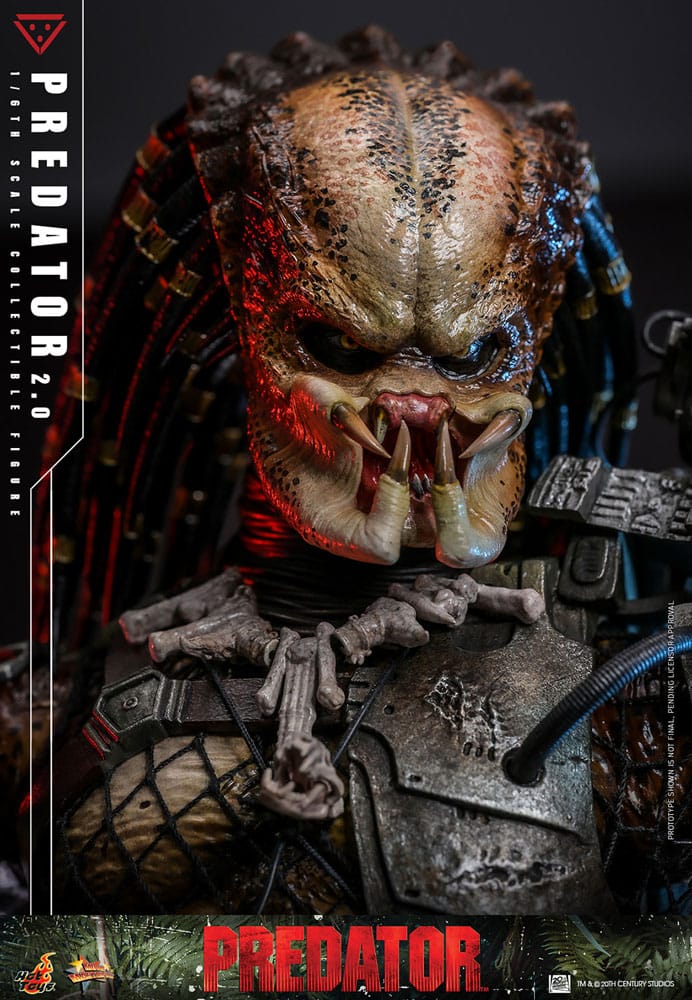 Hot Toys Predator Predator (2.0) 1/6th Scale Figure