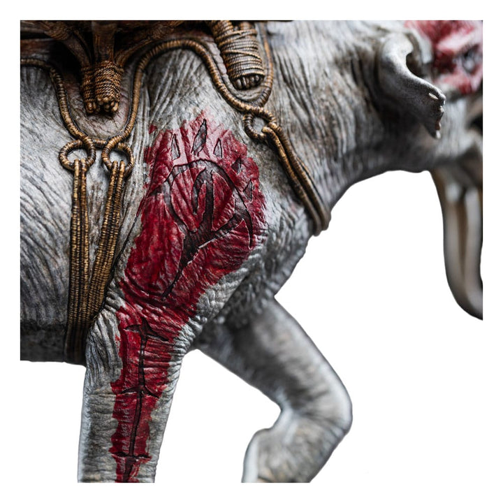 Lord of the Rings Mumak in Battle Mini Statue