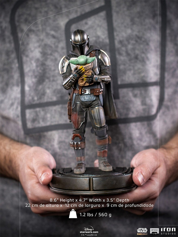 Iron Studios Star Wars The Mandalorian and Grogu 1/10 Deluxe Art Scale Statue