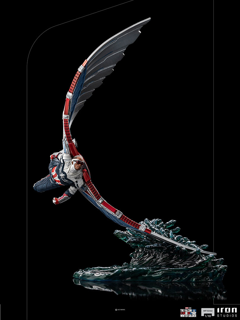 Captain America Sam Wilson Deluxe – The Falcon and the Winter Soldier, Infinity Collectables