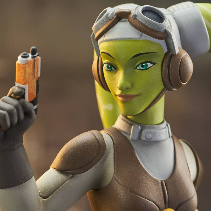 Star Wars Rebels 1/7 Scale Limited Edition Bust Hera and Chopper - Infinity Collectables