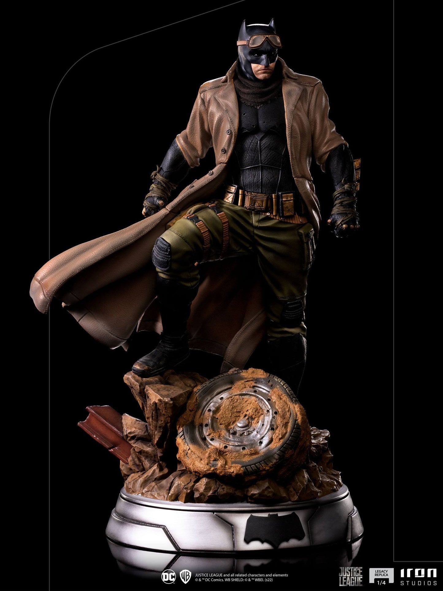 Iron Studios DC Zack Snyder's Justice League Art Scale 1:10 Knightmare Batman, Infinity Collectables