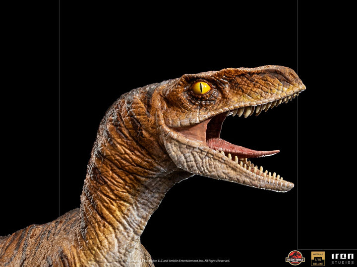 Iron Studios Jurassic World Deluxe Art Scale Statue 1-10 Velociraptor - Infinity Collectables