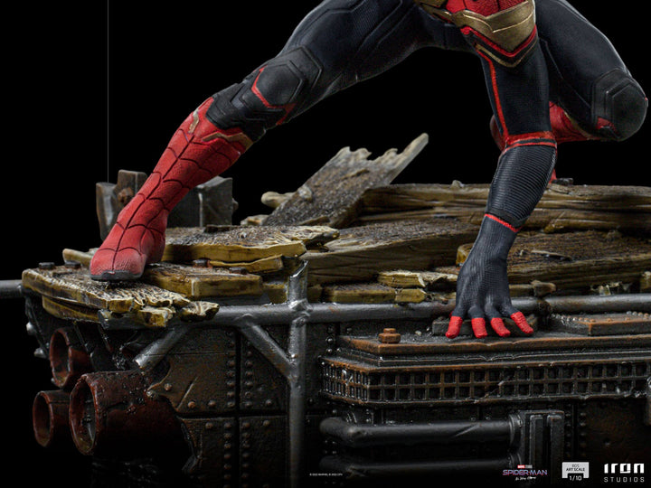 Iron Studios Spider-Man No Way Home Deluxe Statue 1/10 Scale Spider-Man Peter #1 - Infinity Collectables