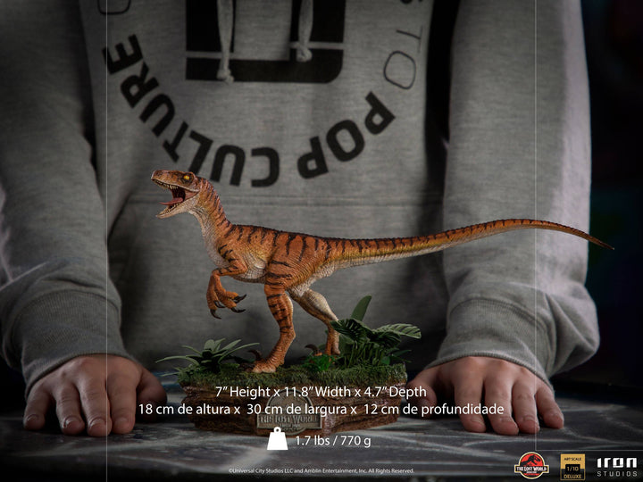 Iron Studios Jurassic World Deluxe Art Scale Statue 1-10 Velociraptor - Infinity Collectables
