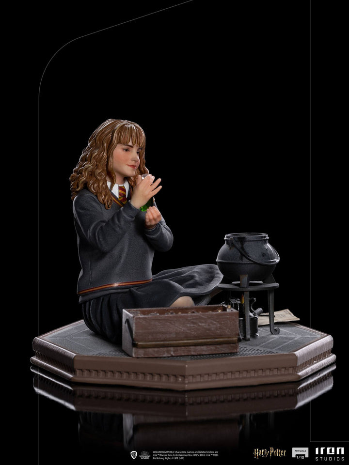 Iron Studios Harry Potter Art Scale Statue 1-10 Hermione Granger Polyjuice - Infinity Collectables