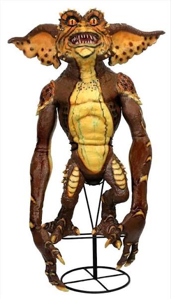 NECA Gremlins Prop Replica Stunt Puppet Brown Gremlin - Infinity Collectables