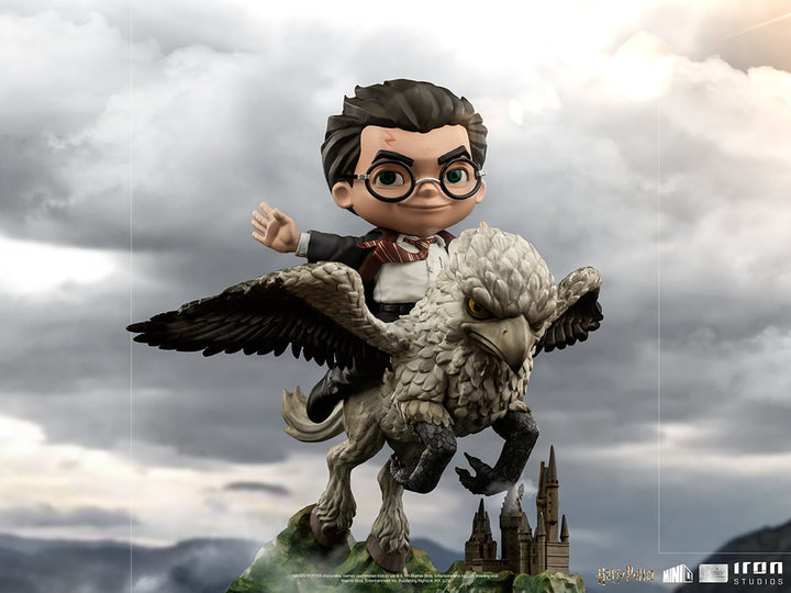 Iron Studios MiniCo Illusion Harry Potter & Buckbeak - Infinity Collectables