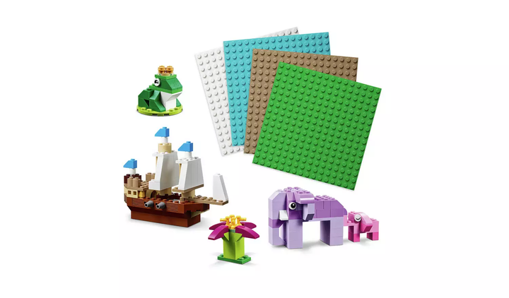 LEGO 11717  Classic Bricks Bricks Plates Building Set, Infinity Collectables