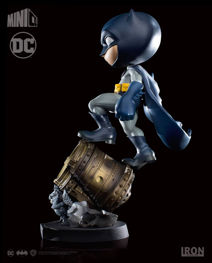 Iron Studios Batman DC Comics Mini Co. Deluxe PVC Figure, Infinity Collectables