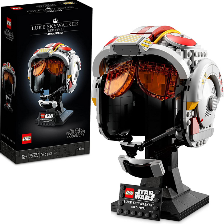 LEGO Star Wars Helmet Bundle: Luke Skywalker Red Five & The Mandalorian Helmet