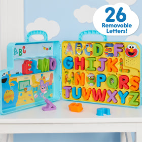 Sesame Street Elmo’s Learning Letters Bus