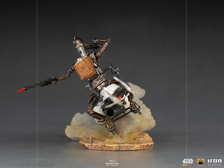 Iron Studios The Mandalorian IG-11 and The Child 1/10 Deluxe Art Scale Limited Edition Statue