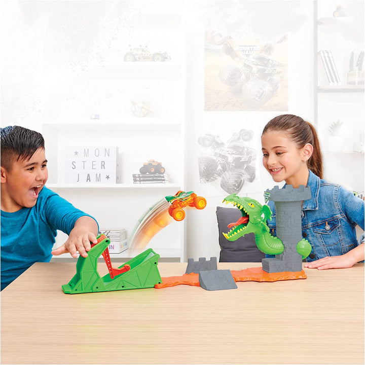Monster Jam Dueling Dragon Playset