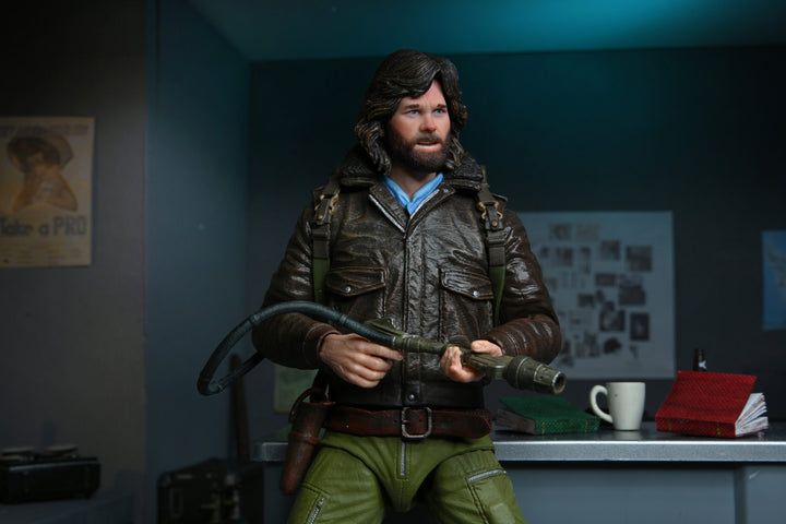 The Thing Macready Version 2 (Station Survival) Ultimate 7" Scale Action Figure