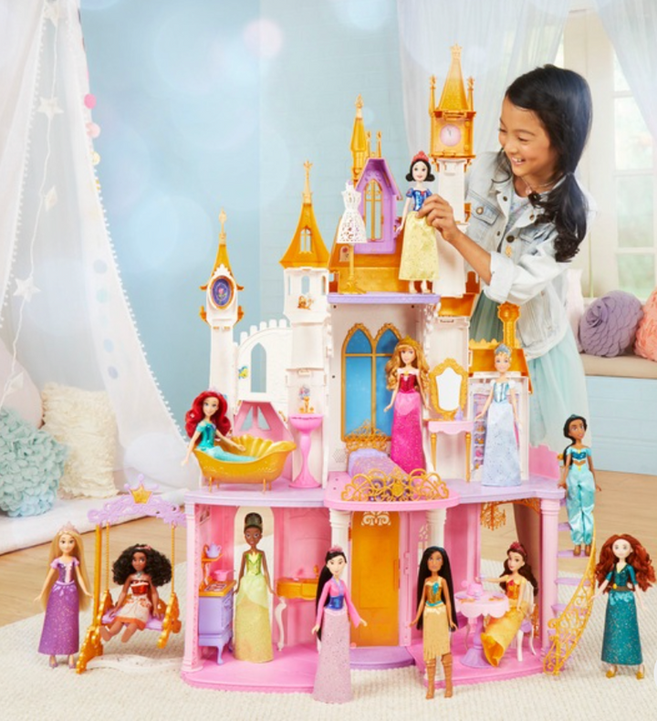 Disney Princess Ultimate Celebration Castle