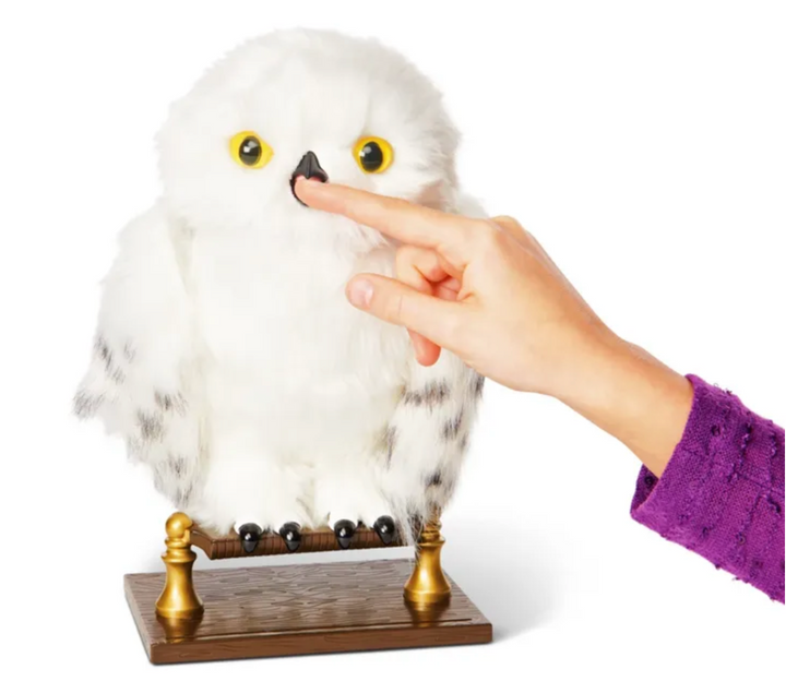 Wizarding World Harry Potter Enchanting Hedwig Owl