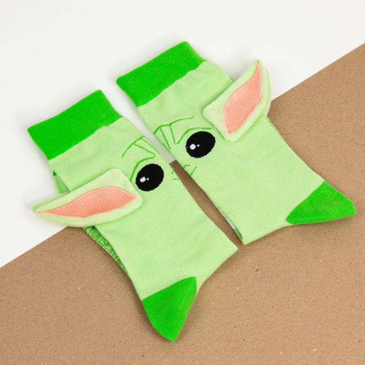 Official Star Wars The Mandalorian Baby Yoda Gift Set