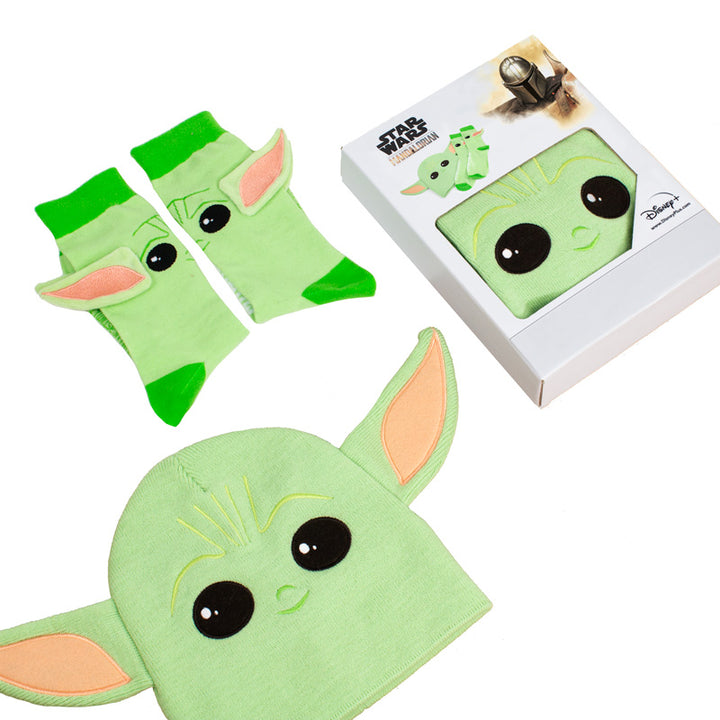 Official Star Wars The Mandalorian Baby Yoda Gift Set