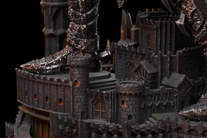 Iron Studios The Lord of the Rings Sauron Deluxe 1/10 Art Scale Limited Edition Statue