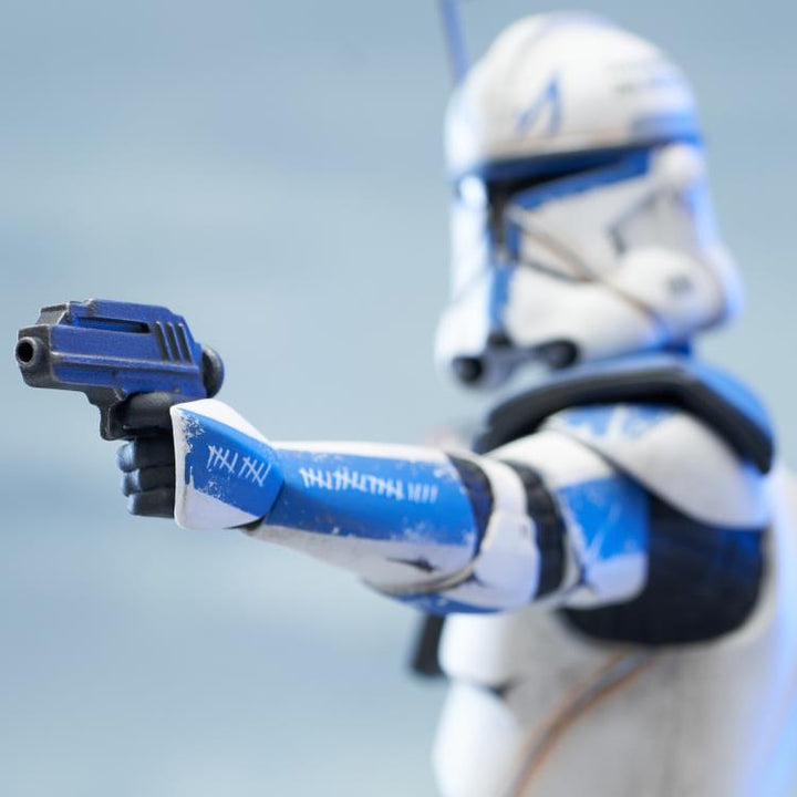 Star Wars: The Clone Wars Premier Collection Captain Rex 1/7 Scale Limited Edition Statue - Infinity Collectables