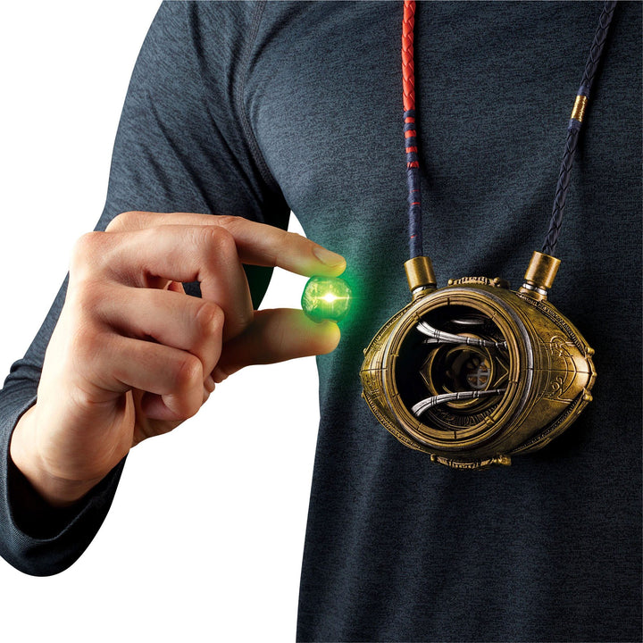 Hasbro Marvel Legends Doctor Strange Eye of Agamotto, Infinity Collectables