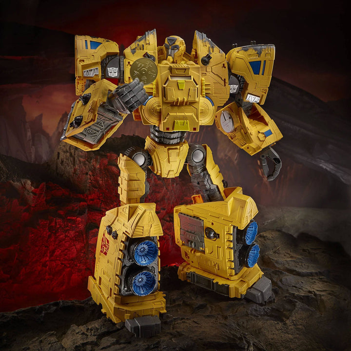 Hasbro Transformers Generations War for Cybertron: Kingdom Titan WFC-K30 Autobot Ark Action Figure, Infinity Collectables