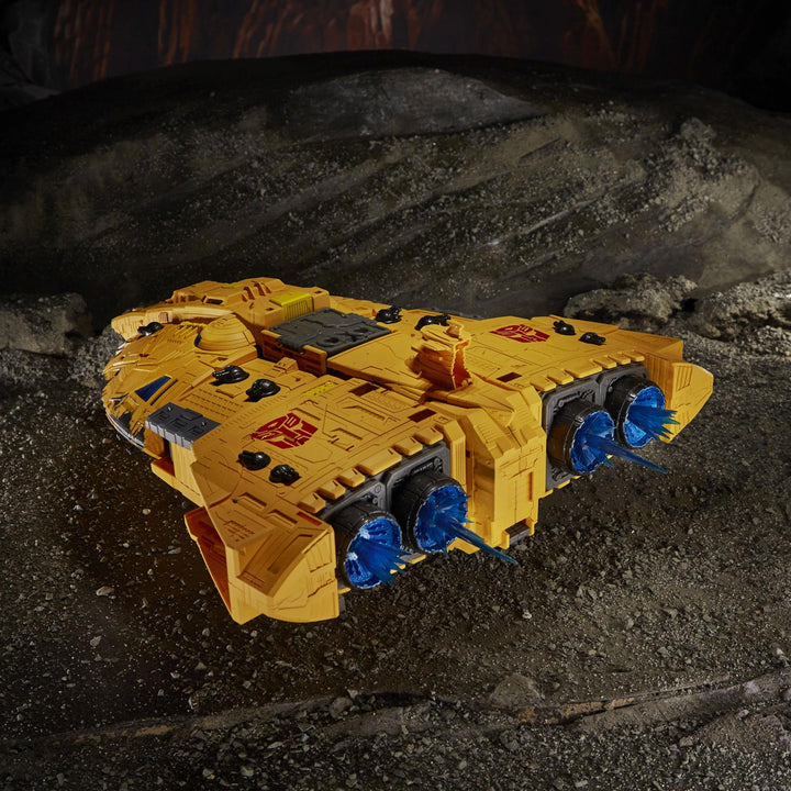 Hasbro Transformers Generations War for Cybertron: Kingdom Titan WFC-K30 Autobot Ark Action Figure, Infinity Collectables